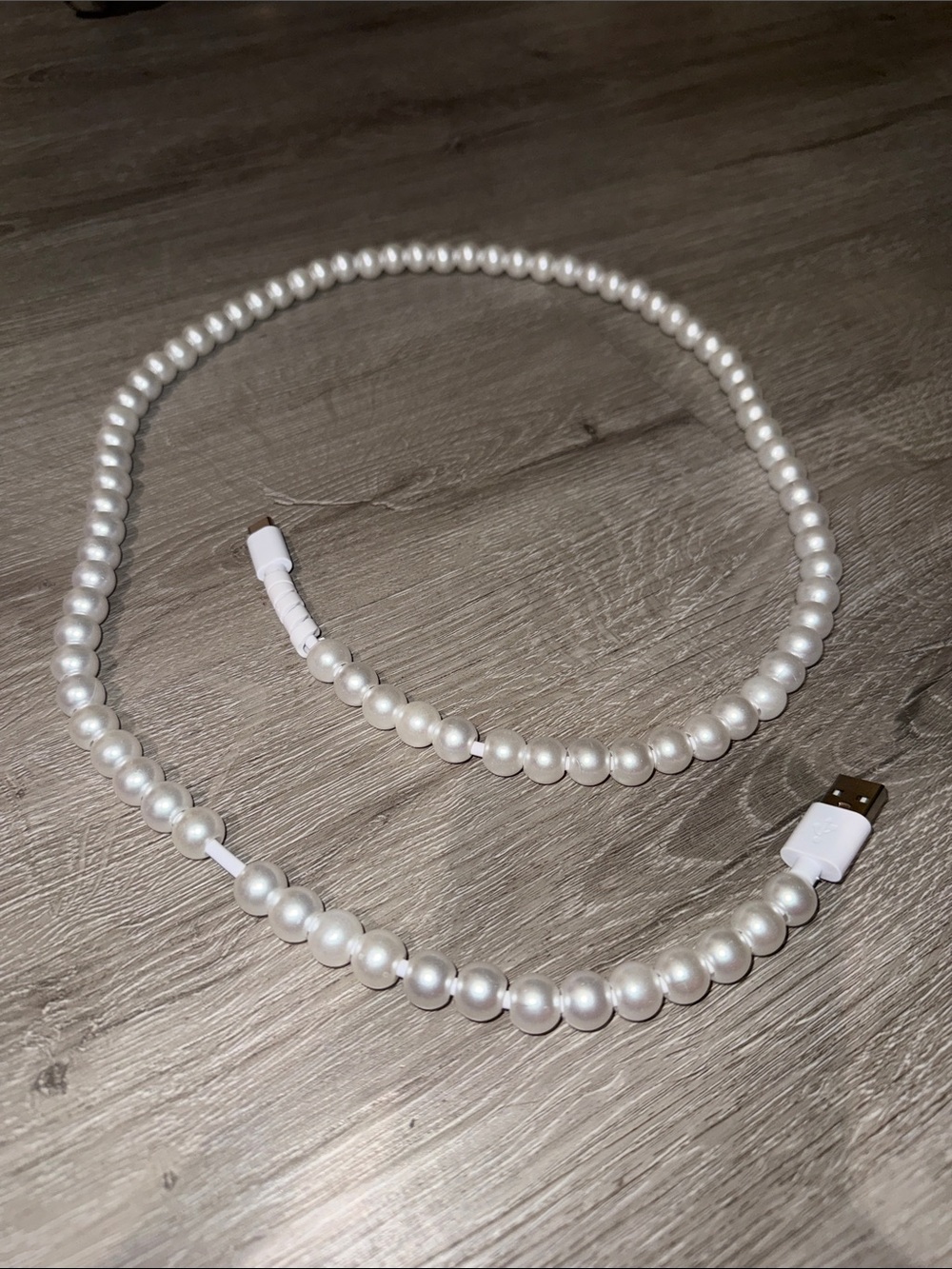 Luxury Designer 3ft Chanel Pearl Beaded USB Charging C Cable White